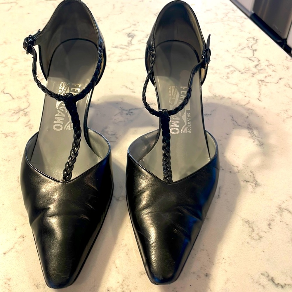 Womens Salvatore Ferragamo Dress Shoes